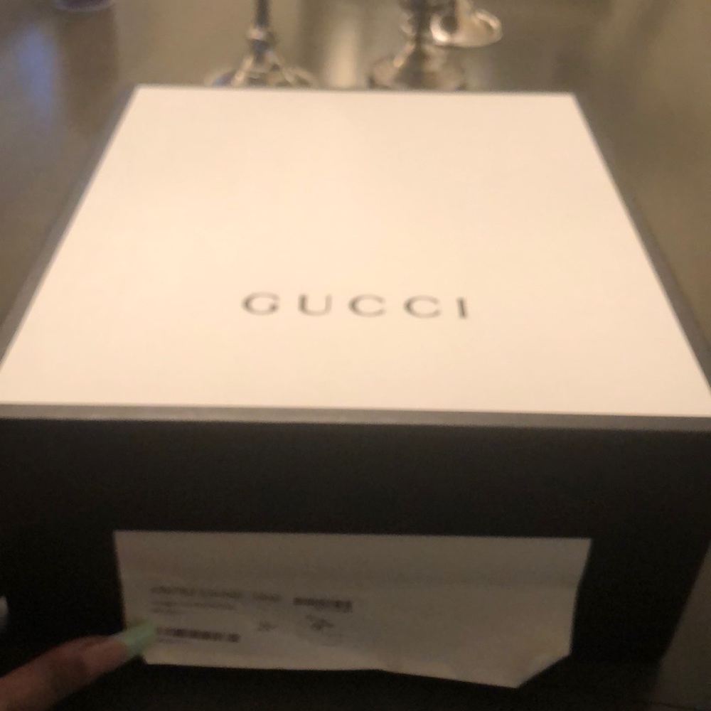 Gucci shoes 100% authentic